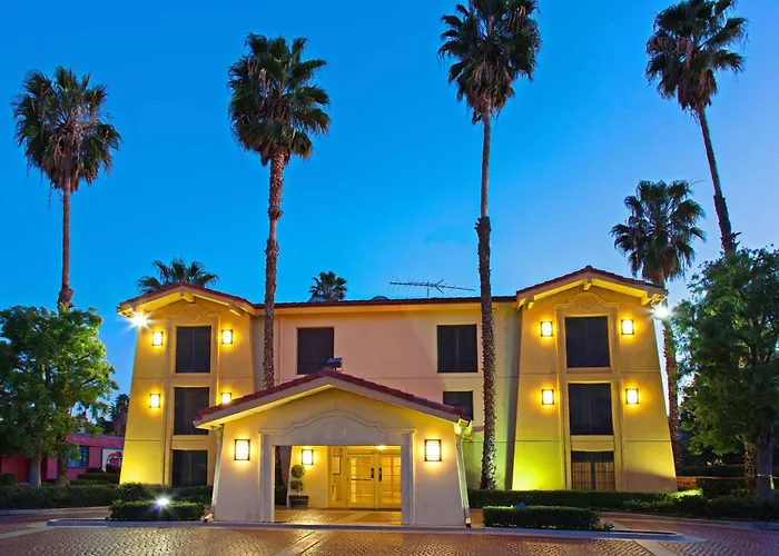 Heritage Inn
