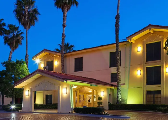 Heritage Inn