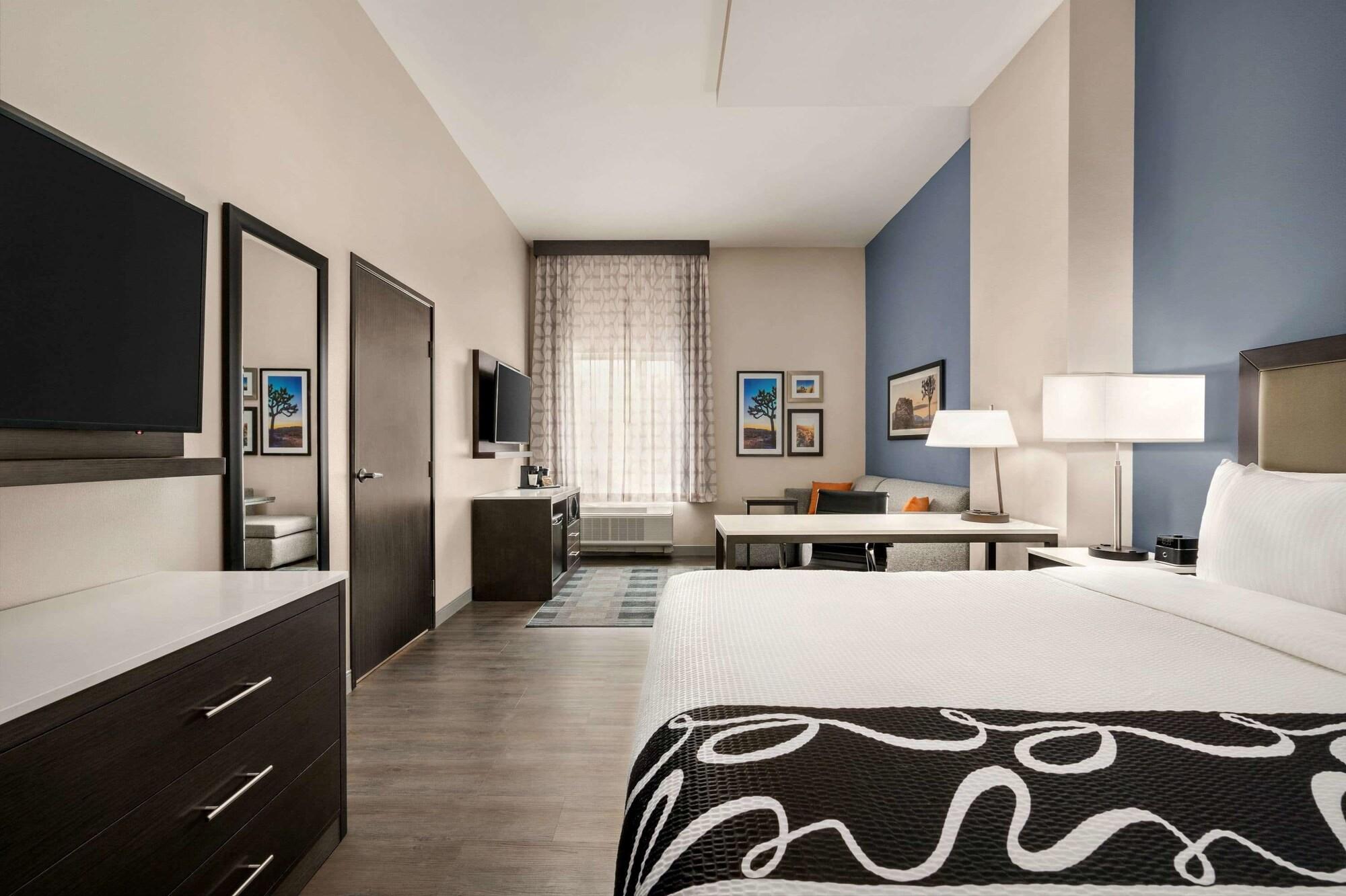 Hotel Heritage 2*